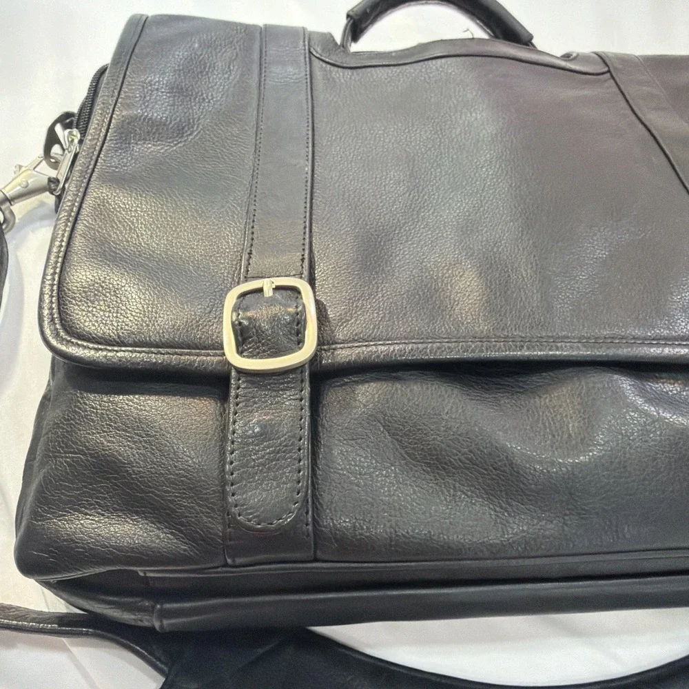 Canyon Outback Soft Leather‎ Messenger Bag Black Travel Laptop New Business Work